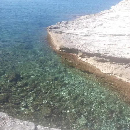 Affittacamere Casa Di Rosa Patrimonio